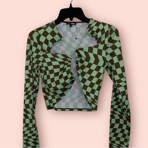 Checker cross body shirt
